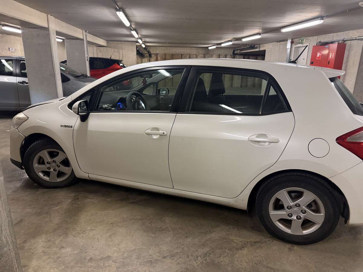 Toyota Auris 2011