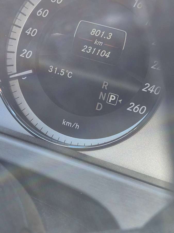 Mercedes-Benz E 200 2012