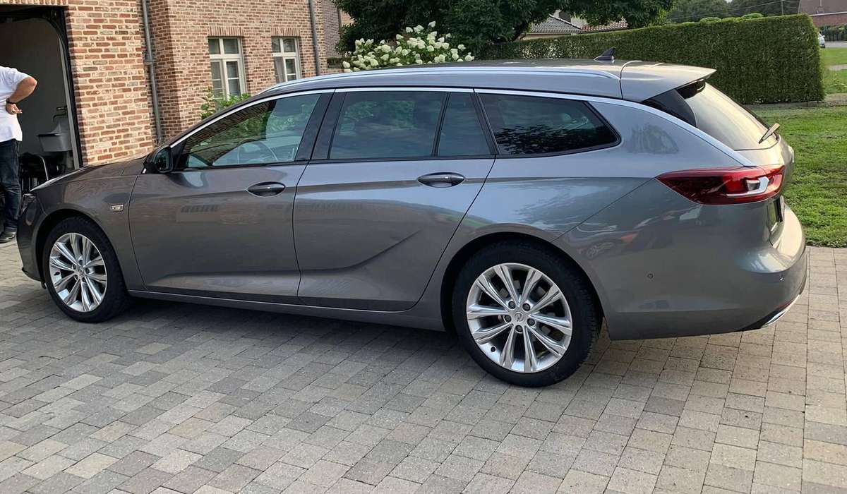Opel Insignia 2021