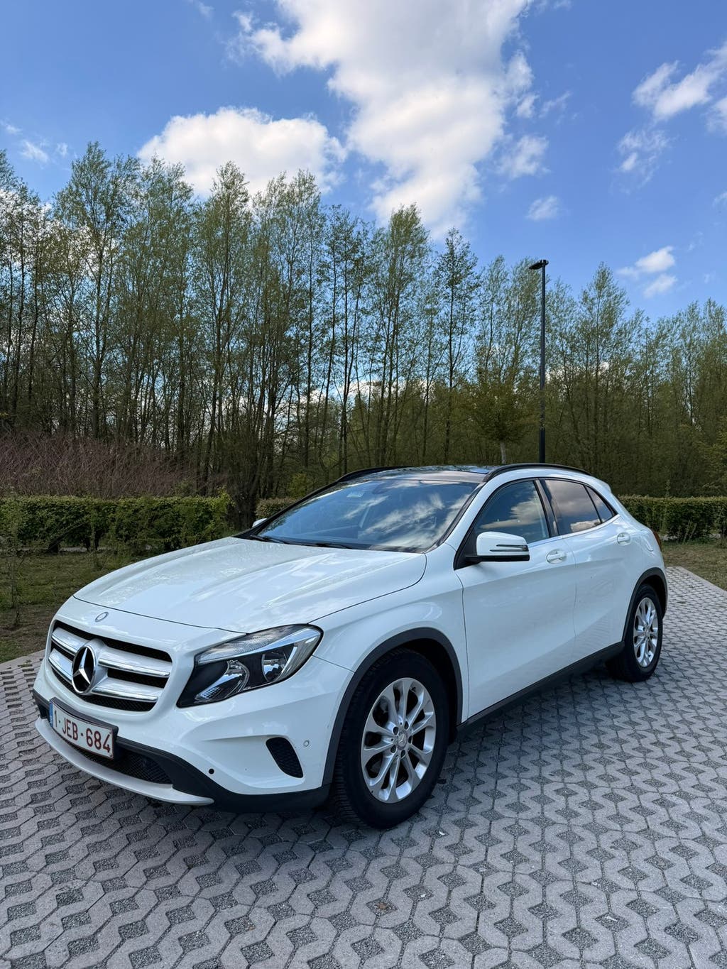 Mercedes-Benz GLA 180 2014